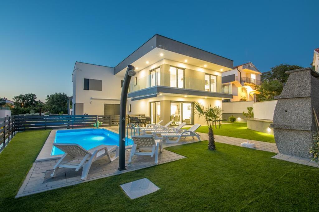 Sveti Vid-Miholjice Villa Andrea מראה חיצוני תמונה
